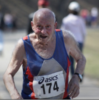 IMG: Может ли пенсионер пробежать марафон?